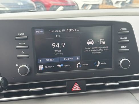 New 2026 Hyundai Elantra Hybrid FWD image 29