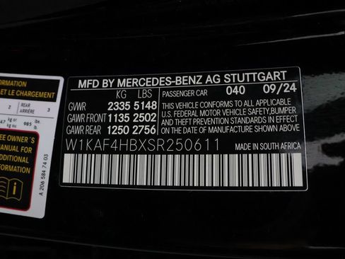 Used 2025 Mercedes-Benz C 300 4MATIC Sedan image 41