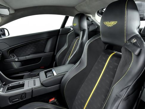 Used 2015 Aston Martin V8 Vantage GT image 21