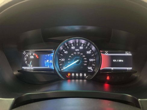 Used 2017 Ford Explorer XLT w/ Equipment Group 202A image 36