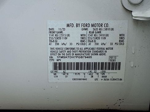 Used 2023 Ford Explorer XLT w/ Equipment Group 202A RWD image 13