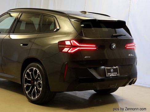 Certified 2026 BMW X3 xDrive30i w/ M Sport Package AWD/4WD image 8