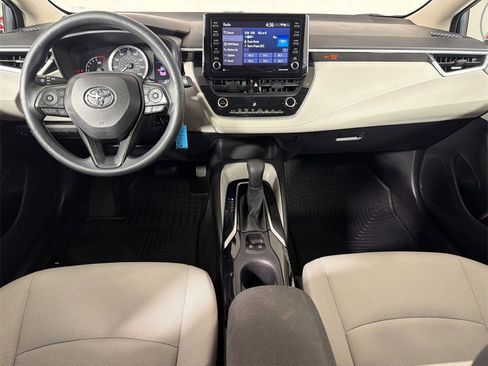 Used 2021 Toyota Corolla LE image 22