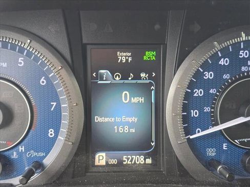 Used 2019 Toyota Sienna XLE w/ XLE Navigation Package FWD image 10