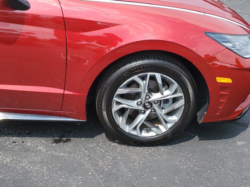 Used 2023 Hyundai Sonata SEL w/ Preferred Accessory Package FWD image 6
