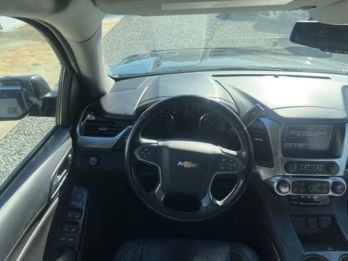 Used 2018 Chevrolet Tahoe LS image 11