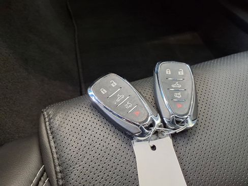 Used 2022 Chevrolet Camaro SS image 12