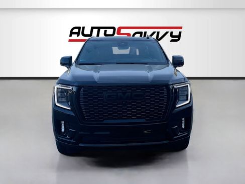 Used 2023 GMC Yukon Denali Ultimate w/ LPO, Floor Liner Package AWD/4WD image 2