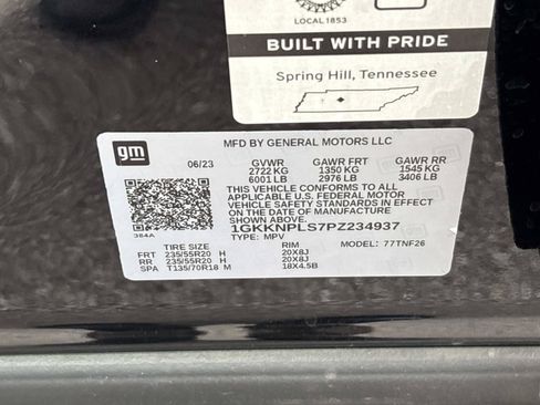 Used 2023 GMC Acadia Denali w/ Denali Technology Package FWD image 37