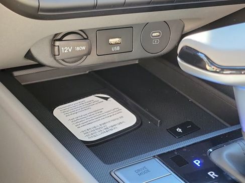 New 2026 Hyundai Elantra Sport FWD image 11