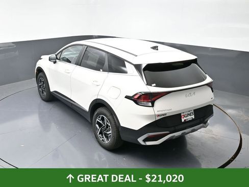 Used 2024 Kia Sportage LX image 48