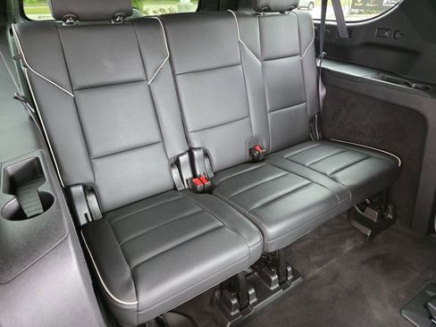 Used 2022 Cadillac Escalade ESV Sport w/ Touring Package image 30