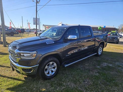 Used 2019 RAM 1500 Laramie image 8