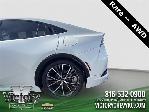 Used 2024 Toyota Prius Limited image 22