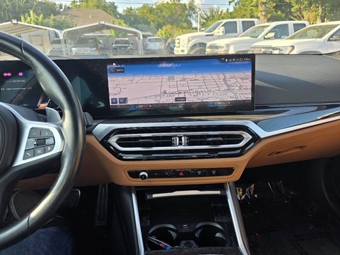 Used 2023 BMW 330i xDrive Sedan w/ M Sport Package AWD/4WD image 40