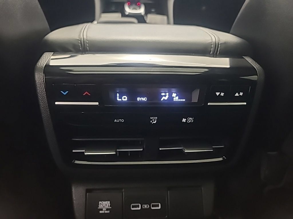 Used 2022 Acura MDX w/ Technology Package AWD/4WD image 21