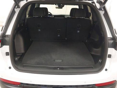 New 2025 Jeep Grand Cherokee Altitude image 27