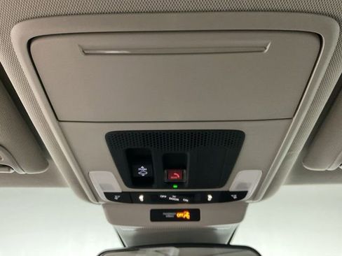 New 2025 Honda Accord SE image 19