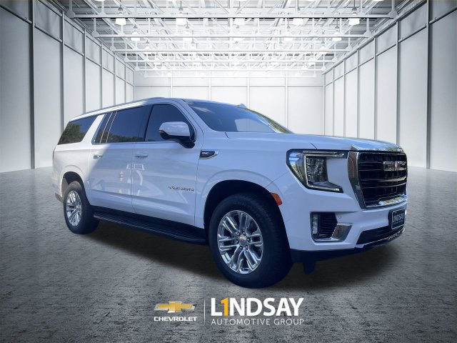 Certified 2023 GMC Yukon XL SLE w/ Gmc Pro Safety Plus Package AWD/4WD image 2