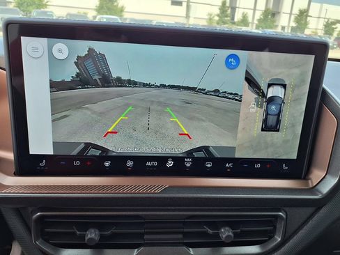 New 2026 Ford Bronco Sport Outer Banks w/ Outer Banks Tech Package+ AWD/4WD image 10
