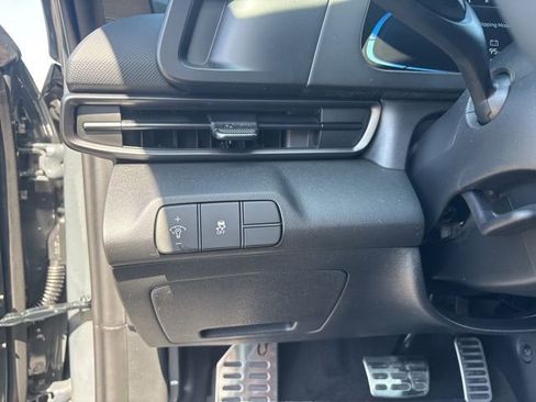 New 2026 Hyundai Elantra Sport FWD image 23