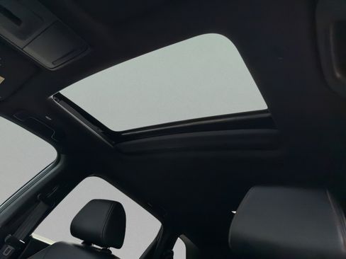 Certified 2025 Honda CR-V Sport-L image 22