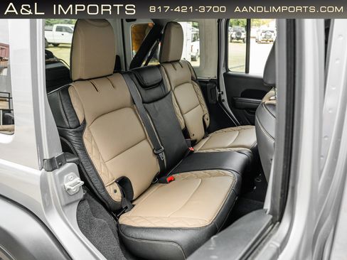 Used 2021 Jeep Wrangler Unlimited Sport image 57
