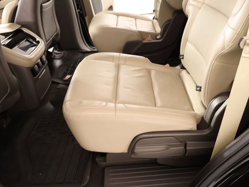 Used 2022 Lincoln Navigator Reserve image 12