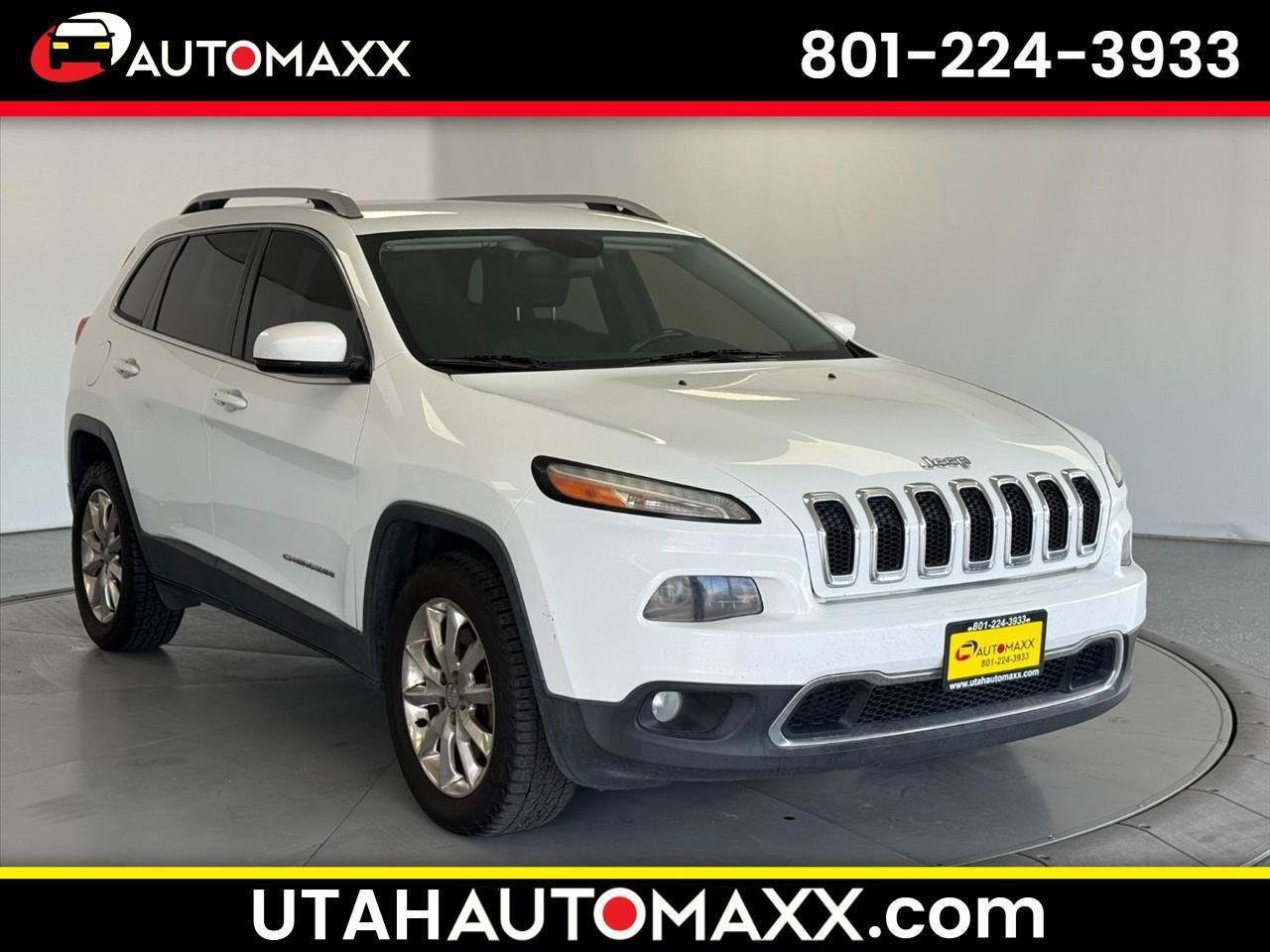 Used 2017 Jeep Cherokee Limited AWD/4WD image 1