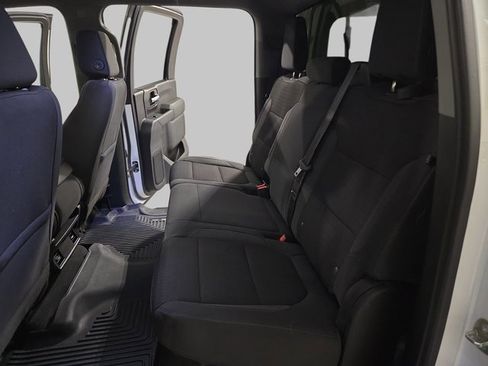 Used 2020 Chevrolet Silverado 2500 LT w/ Z71 Off-Road Package image 15