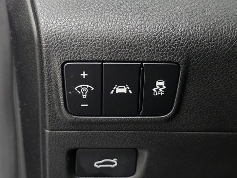 Used 2023 Kia K5 GT-Line image 27