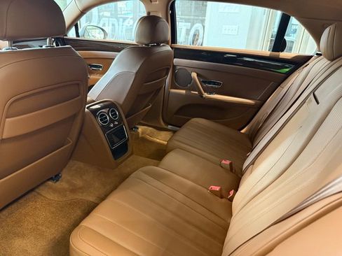 Used 2014 Bentley Flying Spur W12 AWD/4WD image 16