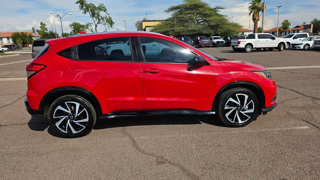 Used 2020 Honda HR-V Sport image 11