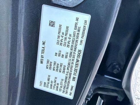 Used 2022 Tesla Model 3 Long Range image 32