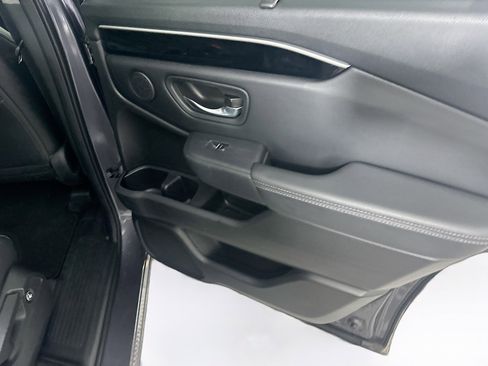 Used 2023 Honda Pilot Touring image 32