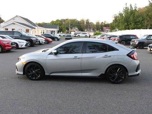 Used 2018 Honda Civic Sport image 5