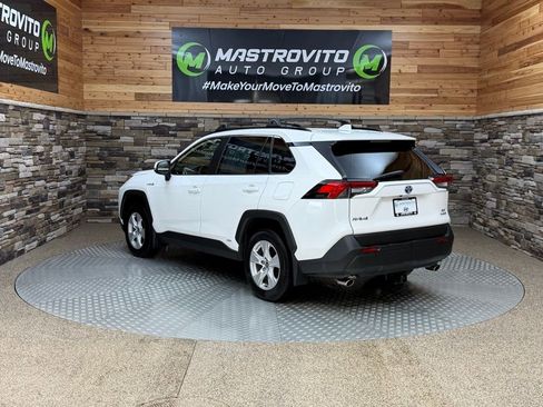 Used 2020 Toyota RAV4 XLE image 7