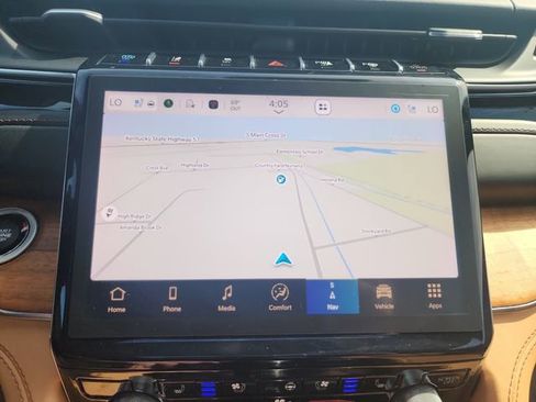 Used 2022 Jeep Grand Cherokee Summit image 26