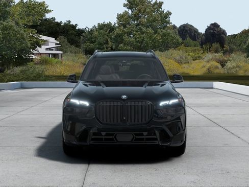 New 2027 BMW X7 xDrive40i w/ M Sport Package AWD/4WD image 3