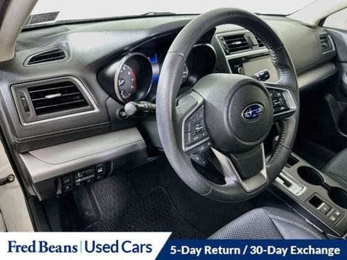 Used 2019 Subaru Outback 2.5i Premium AWD/4WD image 14