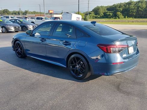 Used 2025 Honda Civic Sport image 5