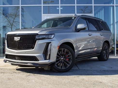 Used 2023 Cadillac Escalade V w/ LPO, ONYX Package image 1