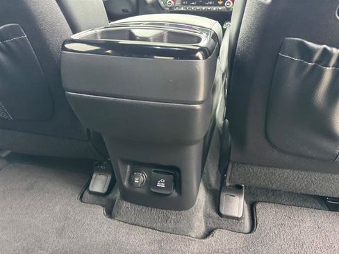 Used 2024 Kia Telluride SX Prestige X-Line image 30