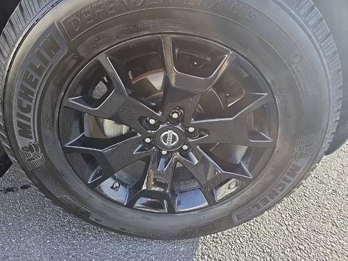 Used 2019 Nissan Frontier SV w/ Value Truck Package image 34