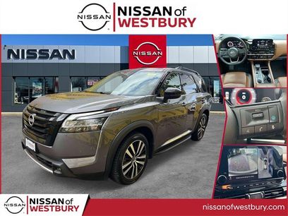 Used 2023 Nissan Pathfinder Platinum w/ Lighting Package (N93)