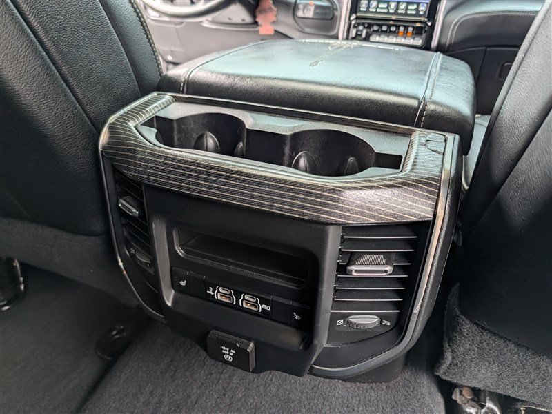 Used 2020 RAM 3500 Limited AWD/4WD image 23