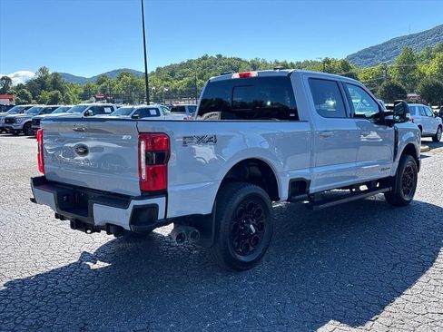 Used 2025 Ford F250 Lariat w/ Lariat Ultimate Package AWD/4WD image 8