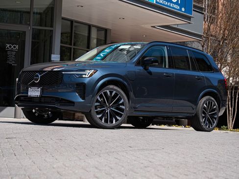 New 2026 Volvo XC90 T8 Ultra AWD/4WD image 1