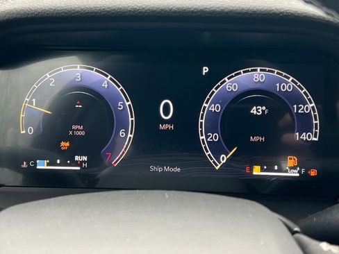 New 2026 Jeep Grand Cherokee Limited w/ Limited Altitude Package AWD/4WD image 18