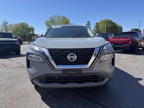 Used 2021 Nissan Rogue SV AWD/4WD image 6
